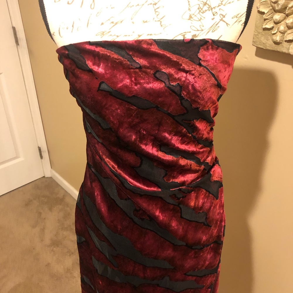 bebe Sexy Strapless Velour hi-low Tulip hem dress